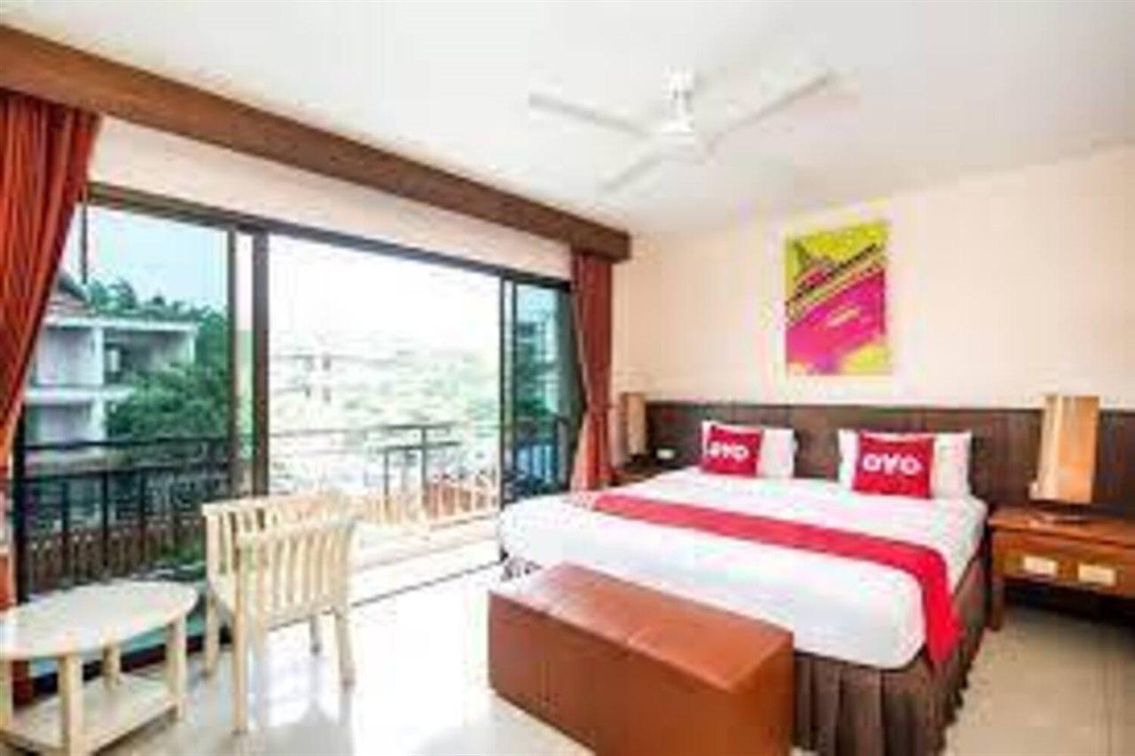 Oyo 343 Wanna Marine Hotel Patong Exterior foto