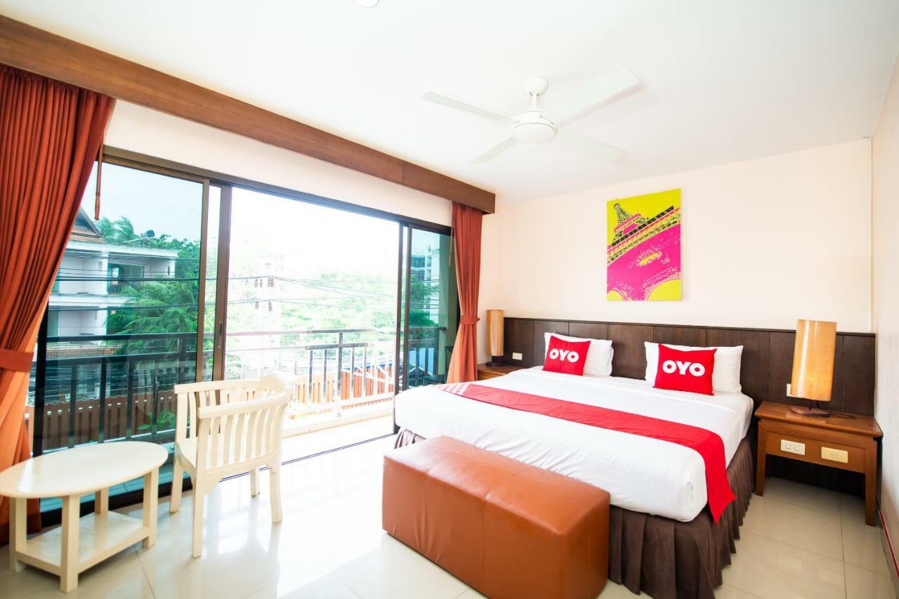 Oyo 343 Wanna Marine Hotel Patong Exterior foto