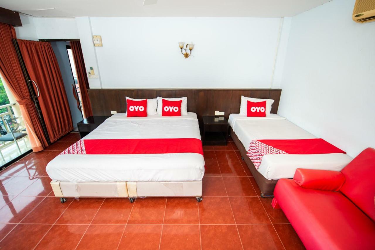 Oyo 343 Wanna Marine Hotel Patong Exterior foto
