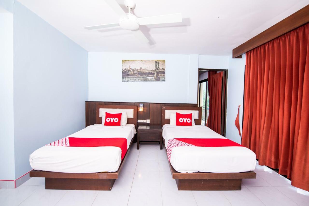 Oyo 343 Wanna Marine Hotel Patong Exterior foto