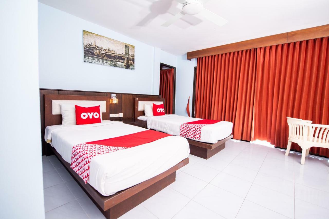 Oyo 343 Wanna Marine Hotel Patong Exterior foto