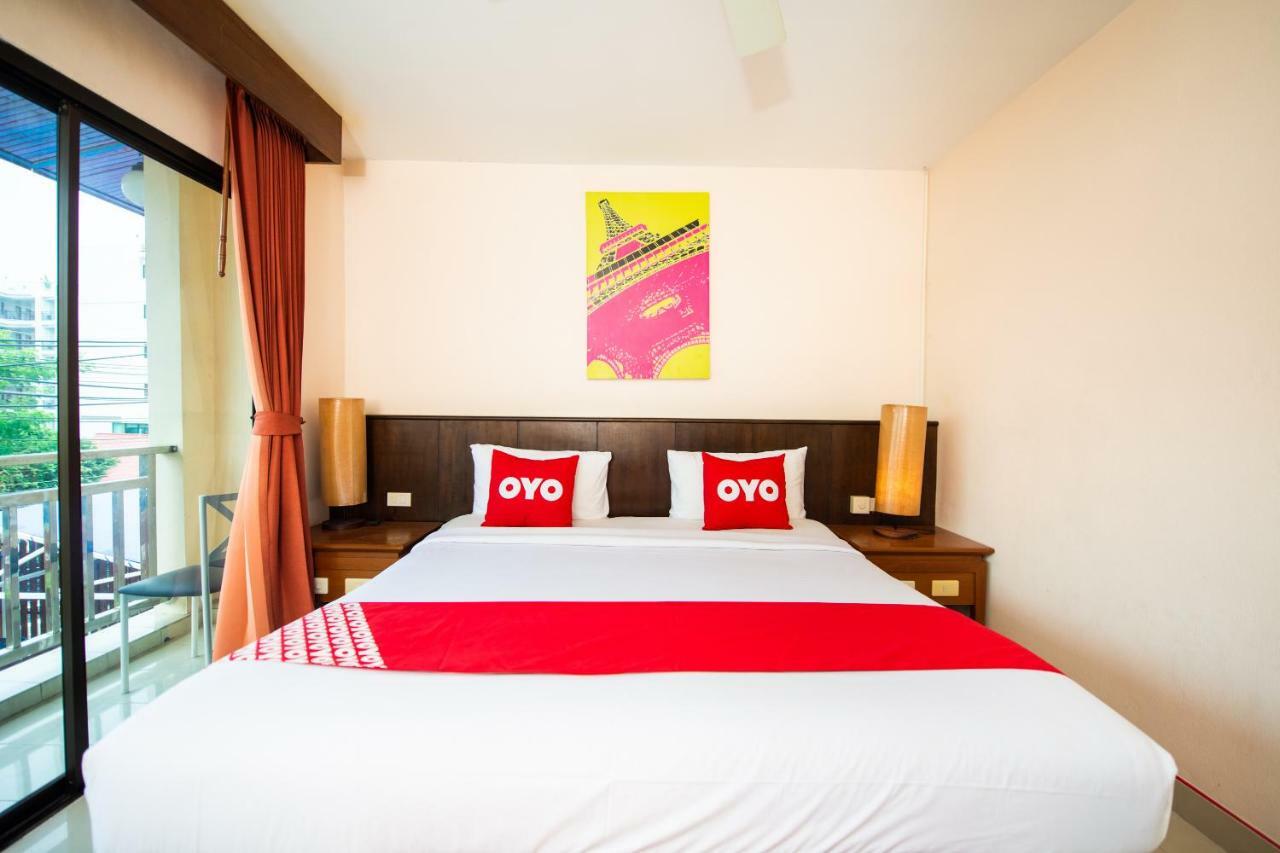 Oyo 343 Wanna Marine Hotel Patong Exterior foto