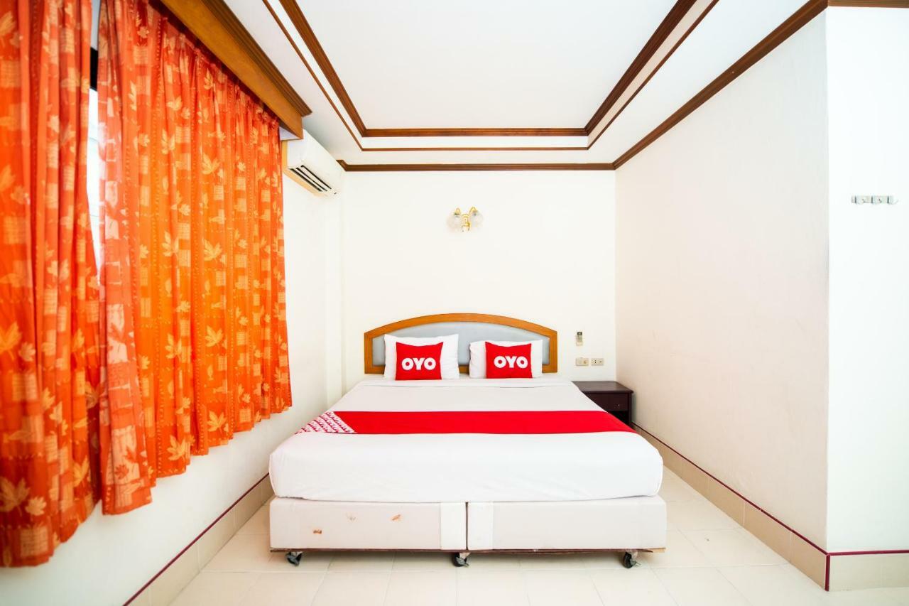 Oyo 343 Wanna Marine Hotel Patong Exterior foto